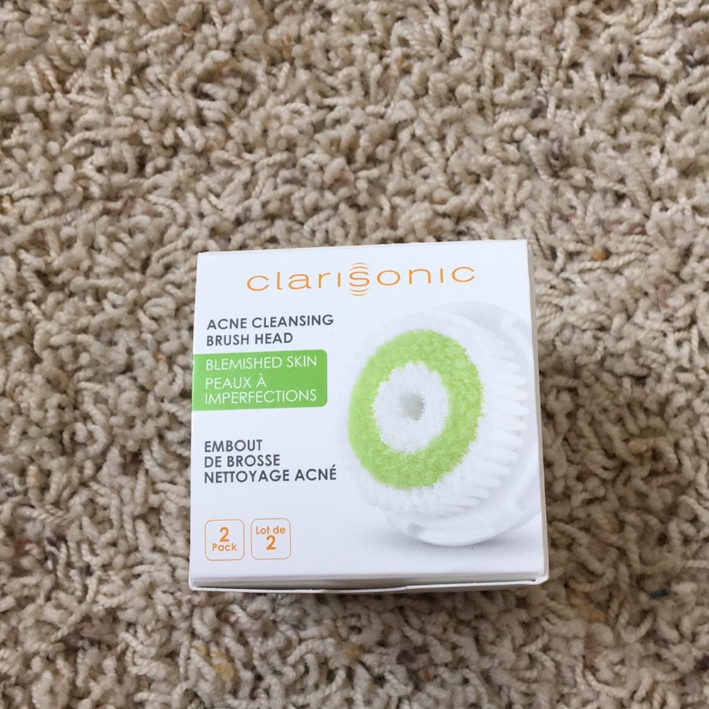Acne face scrub brush
